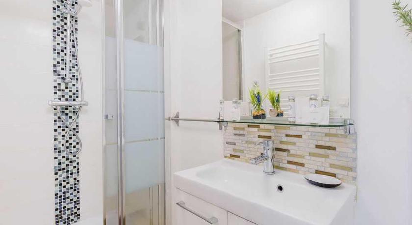 Cosy studio for 2 people - Luxembourg - image 5