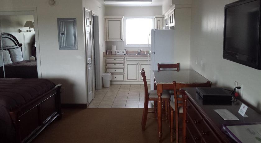 Shore Stay Suites photo