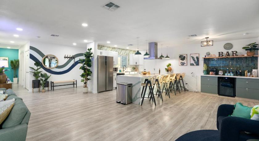 피닉스 (AZ) Palm haus the experience 4성급 숙소 수영장