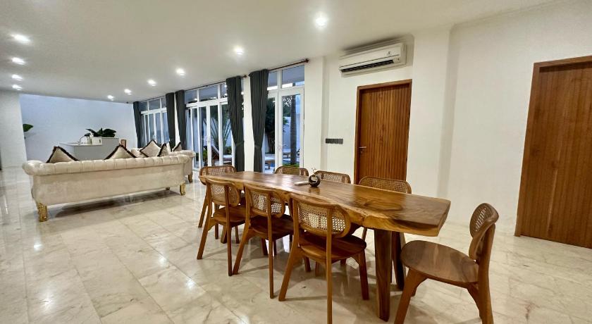 발리 짱구의 빌라 (365m², 침실 1개, 프라이빗 욕실 5개) (Lux Villa Tumbak Bayuh) 5성급 게스트하우스 전망