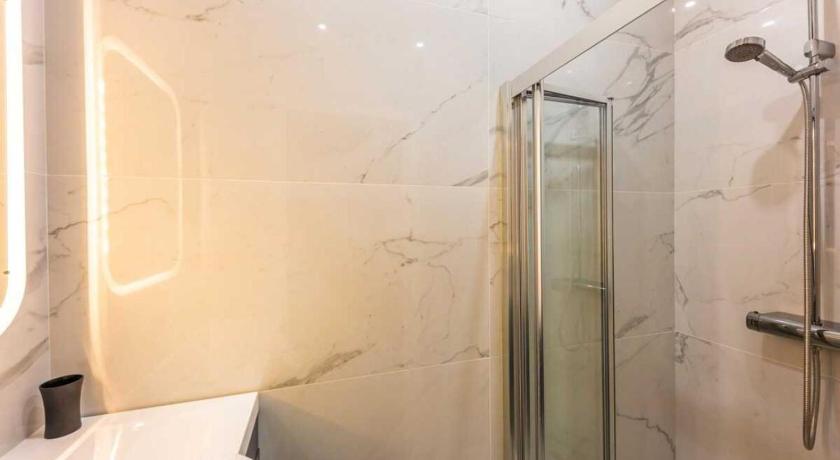 Spacious apartment - 3BR/8P - Place de la Bastille - image 5