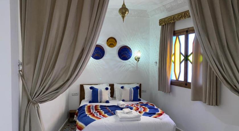 Image of Deluxe Suite 0
