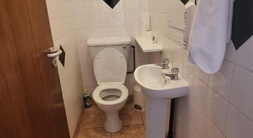 グレナガリー Glengarriff Hostel ホテル ロビー