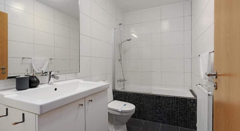 Image of Deluxe One-Bedroom Apartment 2