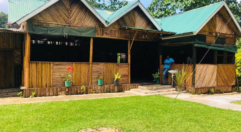 Ruhondeza Lodge