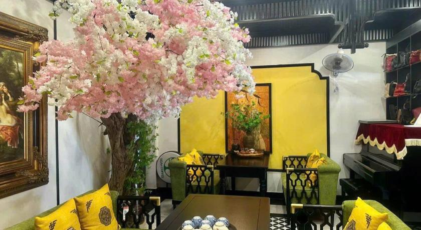 The Bamboo Palace Hotel & Residences - image 12