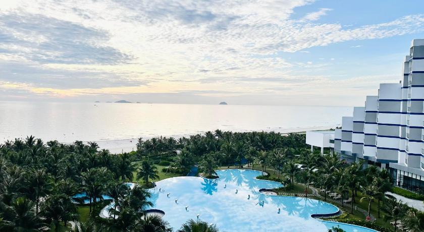 The Arena Cam Ranh Resort - image 17