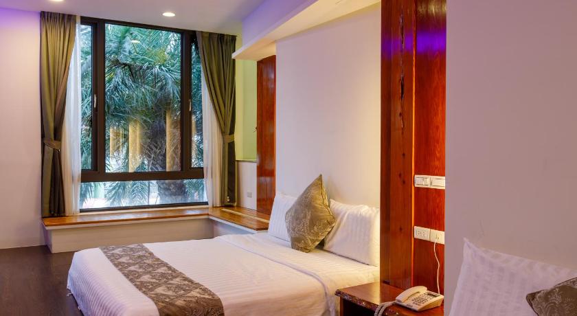 Image of Garden View Quadruple Room 12