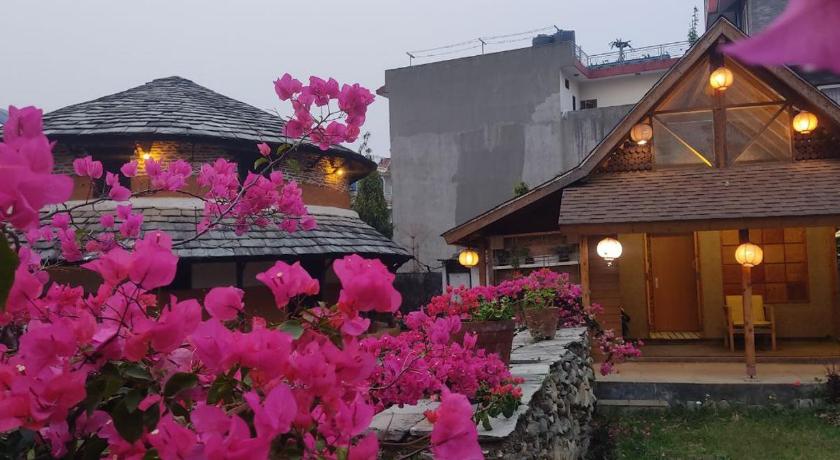 Damaru Roundhouse stay — Pokhara (5)