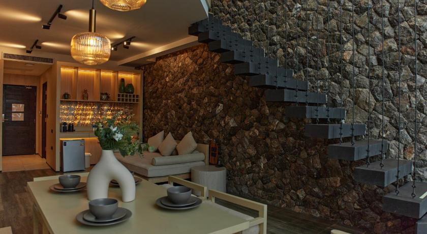 Image of Duplex Suite 11