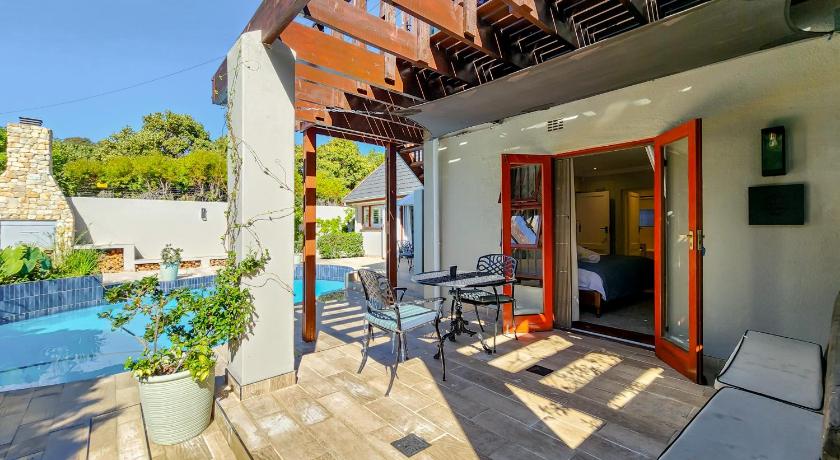 Pinoak Cottage Constantia – Constantia, TX
