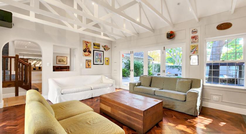 Pinoak Cottage Constantia – Constantia, TX