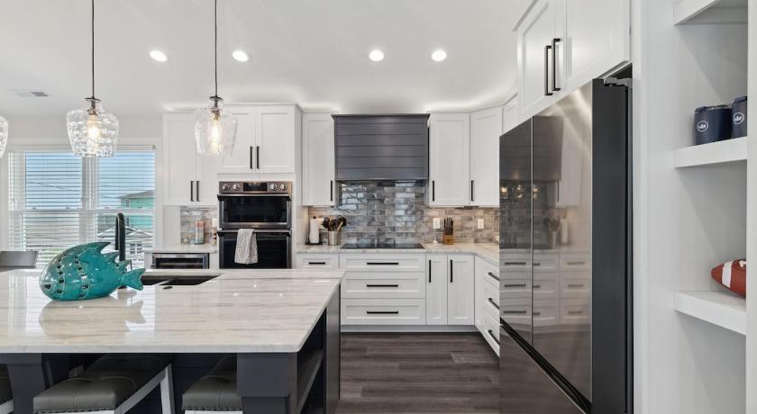 キュアビーチ Second Row Beach House with Game Room 4つ星 宿泊施設 外観