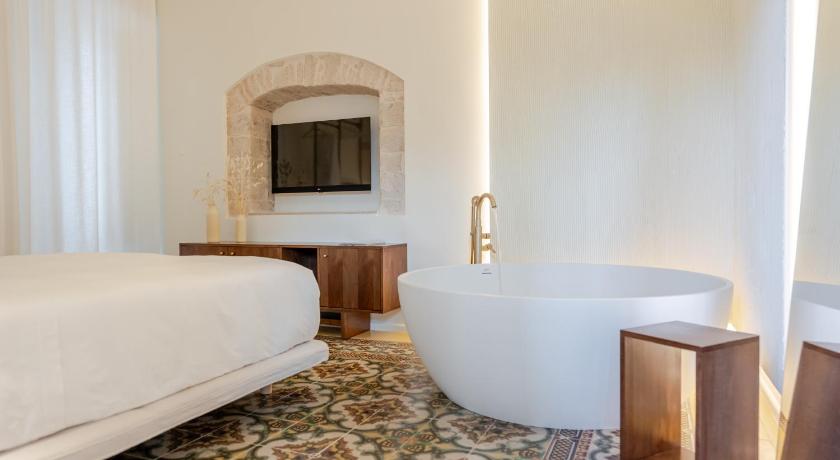Garibaldi Luxury Suites