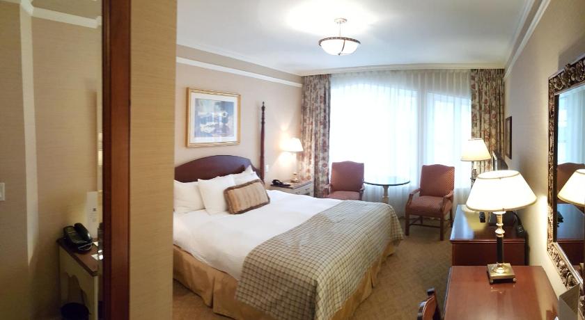 Фото: Улучшенный номер King (Superior King Room) 1