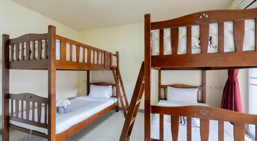 Image of Bed in 4-Bed Mixed Dormitory Room 1