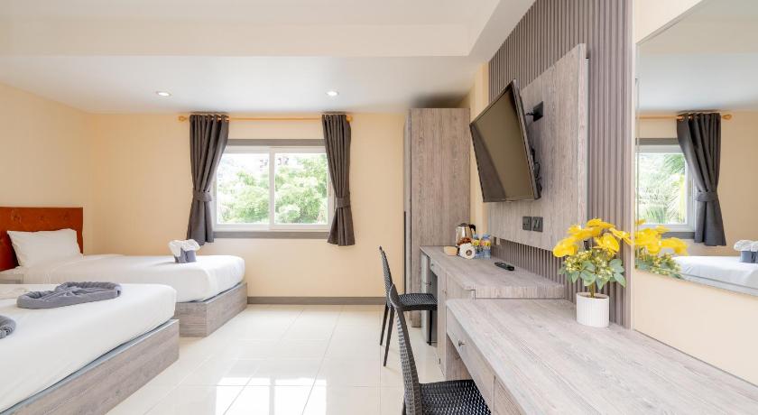 Image of Deluxe Room 1