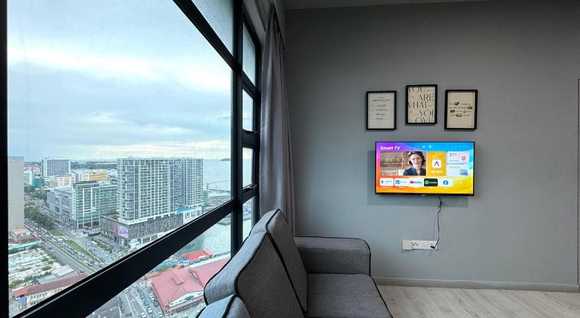 Kota Kinabalu Sunset Seaview Vacation Condos @ Jesselton Quay 5-Star Hotel restaurant