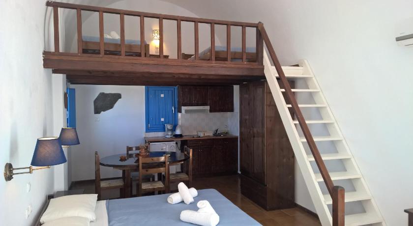 Laokasti Villas Hotel - main image