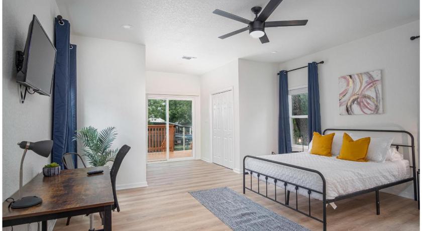 聖安東尼奧 Vibrant 4BR3BA Oasis Near Happy Downtown 4星级 住宿 套房