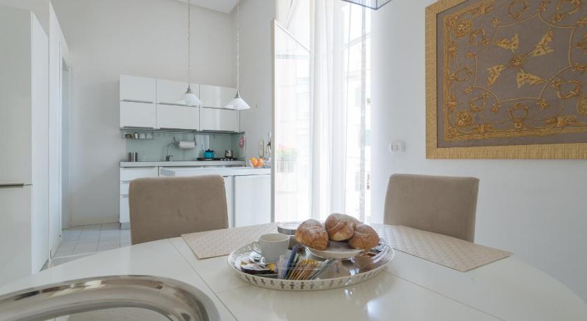 Image of Deluxe Suite 5