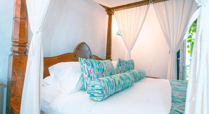 Image of Junior Suite 8