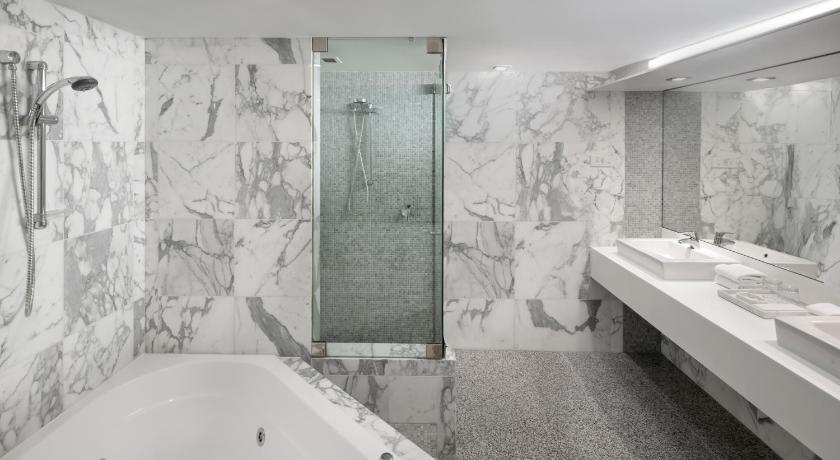 Image of Presidential King Suite 2