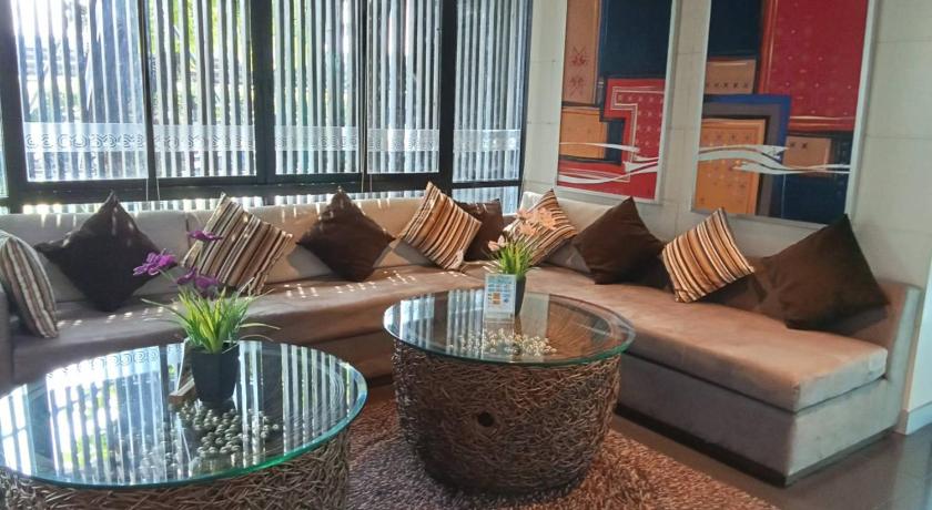 帕府 Huernnana Jomsawan 2星级 酒店 餐厅