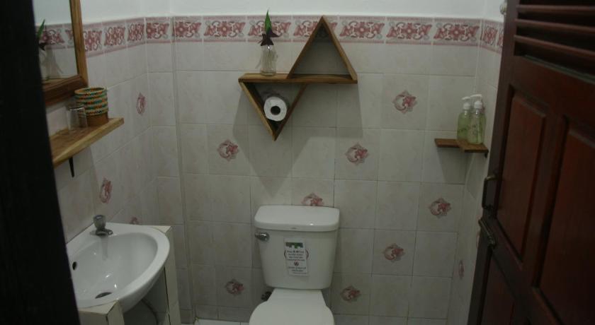 Image of Standard Twin 16