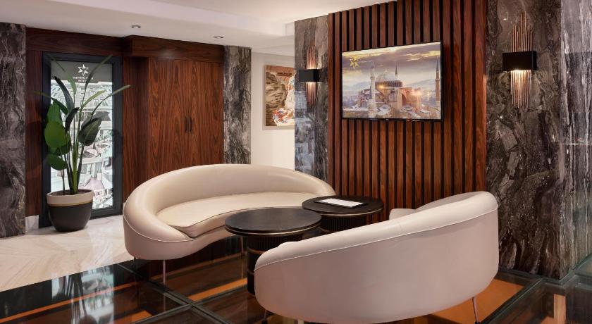 Shining Star Hotel - image 4