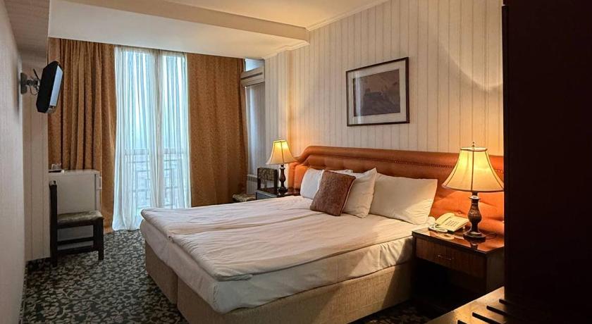 Image of Single Room 1