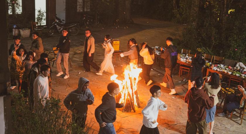 Sa Pa Green Sapa Homestay  5-Star Hotel view