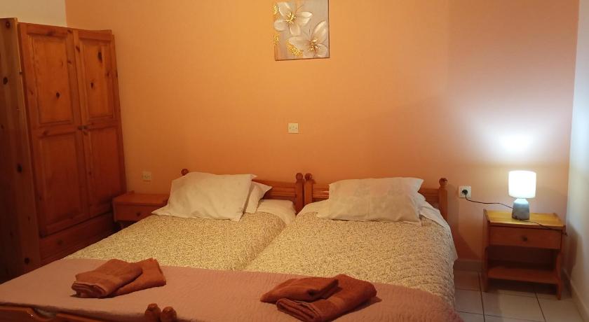 Image of Apartment 3