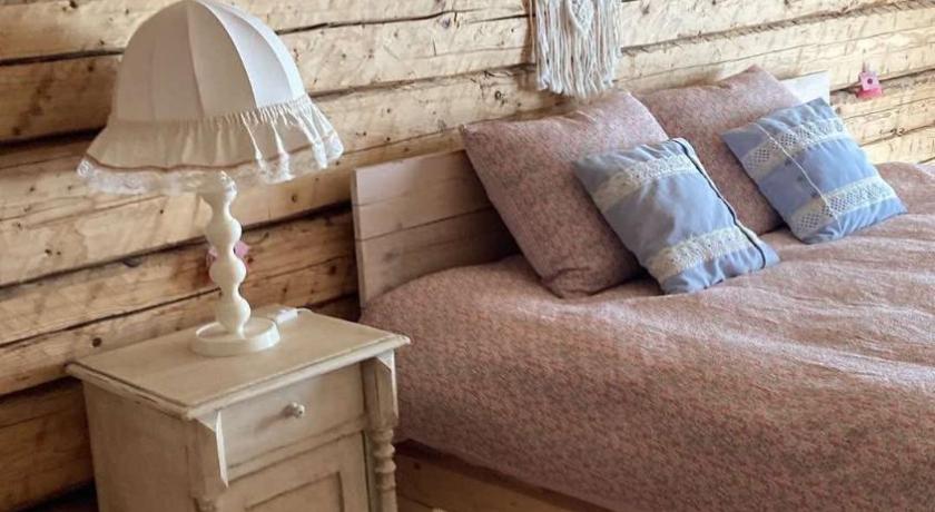 Country Home Apartment