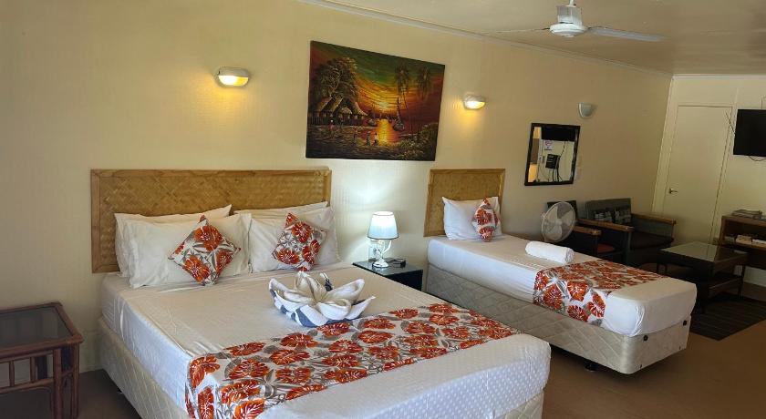 Image of Double Room with Pool View 14