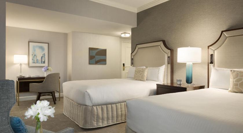 Image of DELUXE ROOM 2 Double - 430sf, 39sm. City view, large marble bathroom with rain shower 1