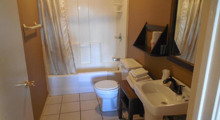 Ute Motel photo