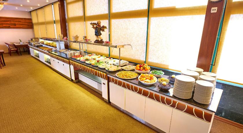 Feronya Hotel - image 2