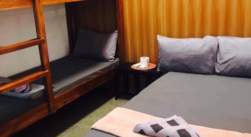 Ezkinita Room Rental - Near the Airport - image 27
