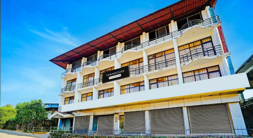 Townhouse Madikeri Fort Formerly Hotel Raj - image 15