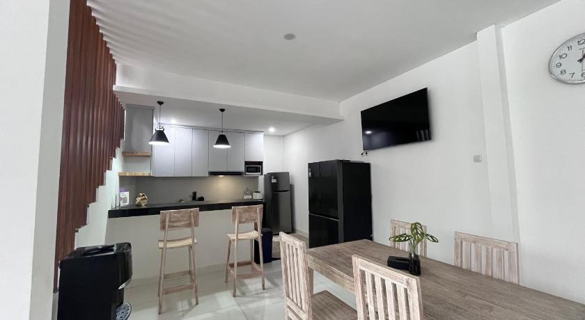 Kubu Sera Guest House - image 9
