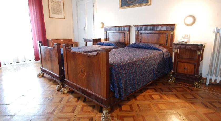 Hotel Palace