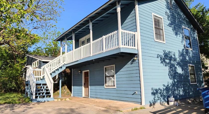 Austin 4BR house in trendy East Austin 4-Star Accommodation room