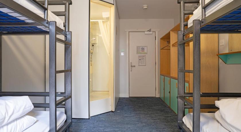 Image of 4 Bedroom 1