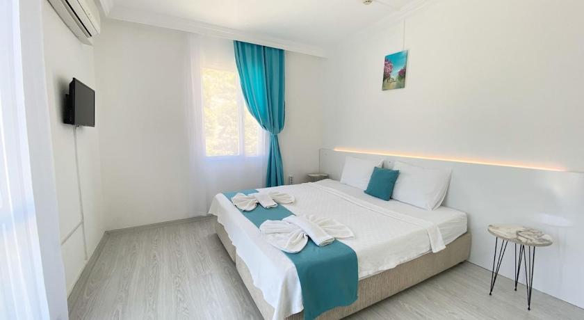Minerva Port Hotel - image 5