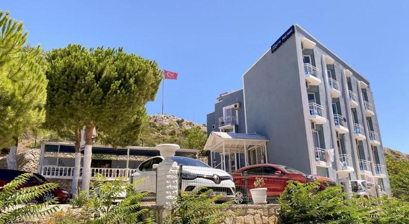 Minerva Port Hotel - image 7