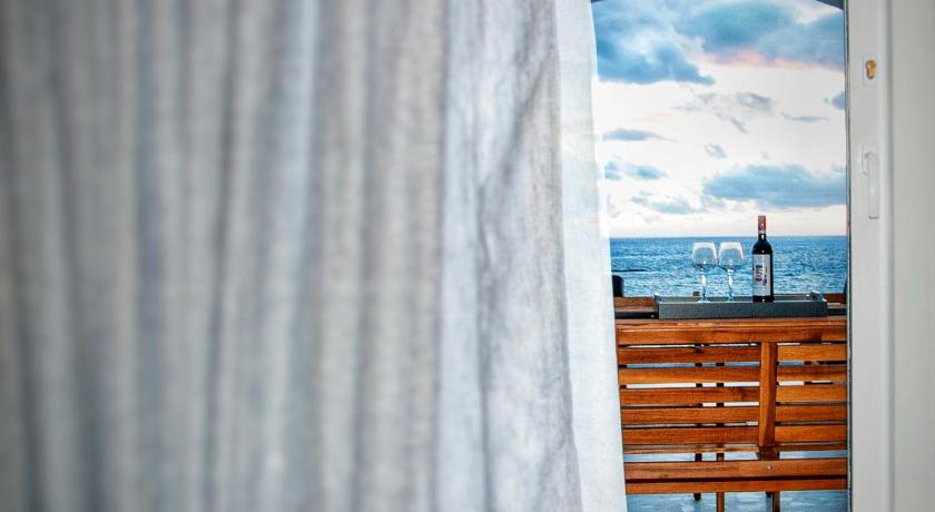 Kallisti Retreats Luxury Villas