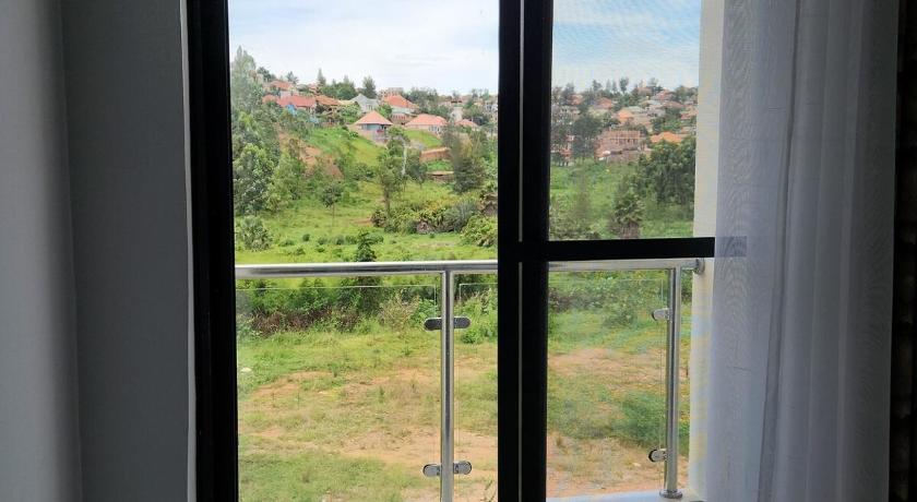 Image of Apartment 32