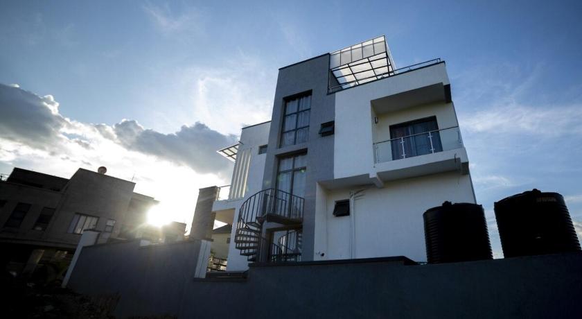 Image of Apartment 7