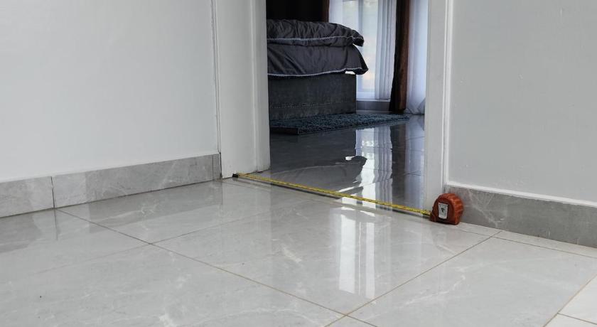Image of Apartment 52